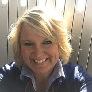 Meet your Posher, Stephanie